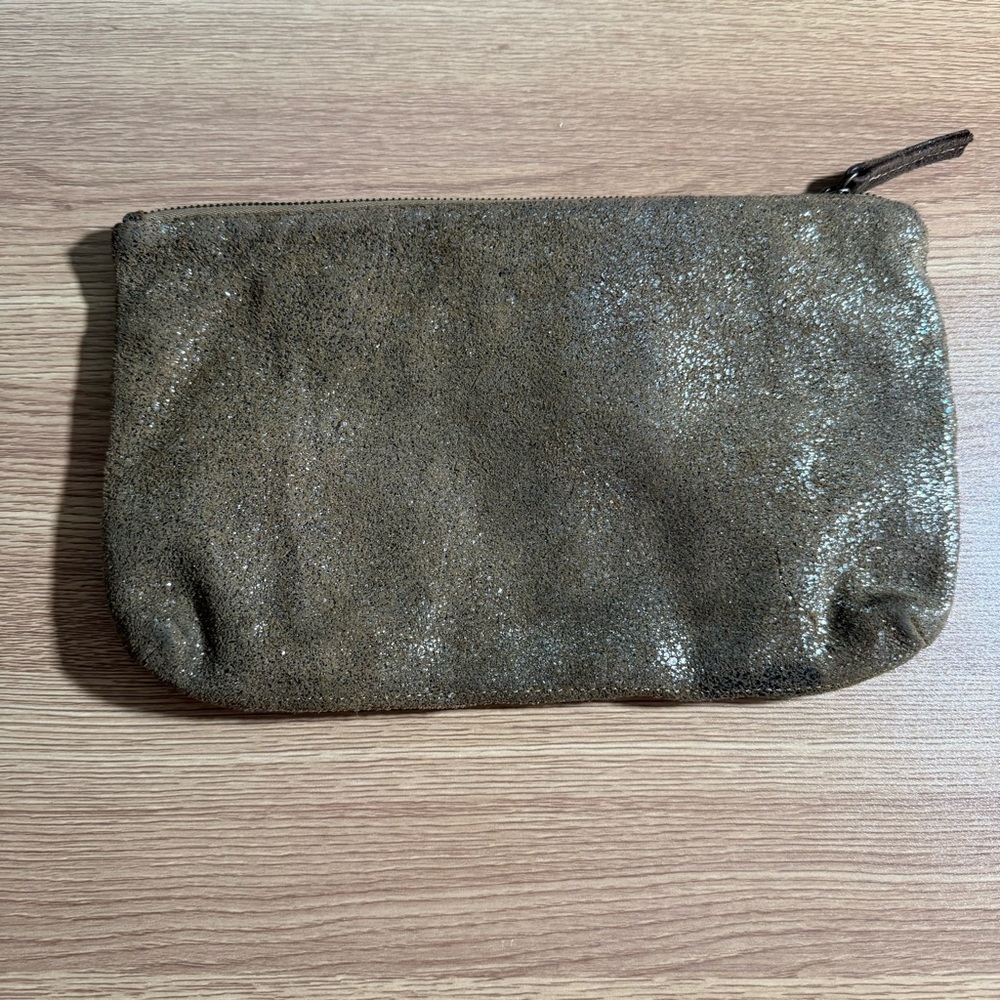 Kim White Made In USA Tan Suede Leather Metallic Finish Metal Ring Wristlet